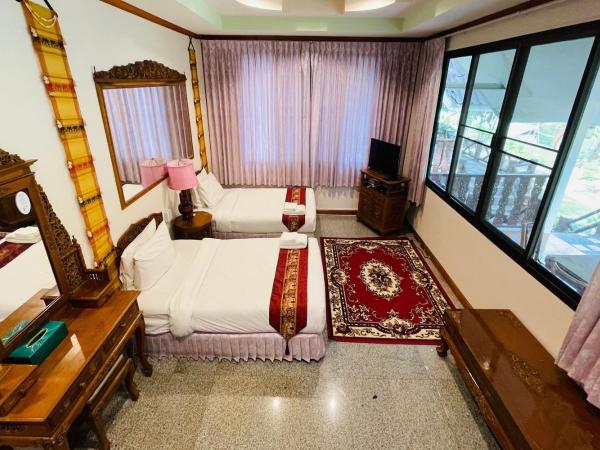 Baan Rim Kwai Paerimnam Resort : photo 10 de la chambre chambre lits jumeaux avec vue