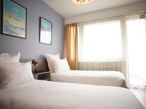 Primadom Aparthotel : photo 2 de la chambre chambre lits jumeaux avec douche