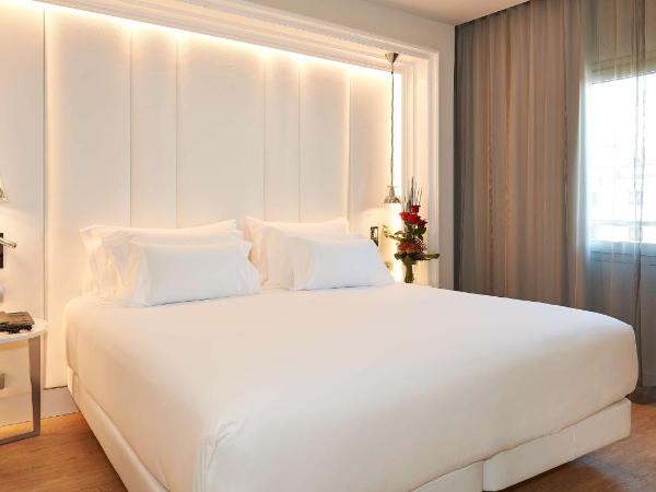 NH Collection Barcelona Gran Hotel Calderon : photo 1 de la chambre chambre double ou lits jumeaux supérieure