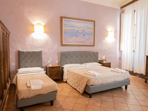 Emerald Palace : photo 4 de la chambre suite - vue sur ville