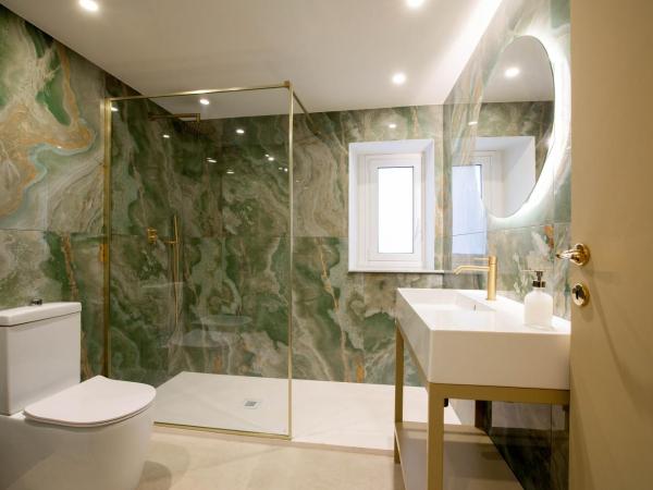 Teatro Suites Rooms : photo 9 de la chambre suite avec jacuzzi
