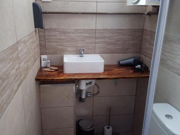 Dreams Low Cost : photo 7 de la chambre chambre double avec salle de bains privative