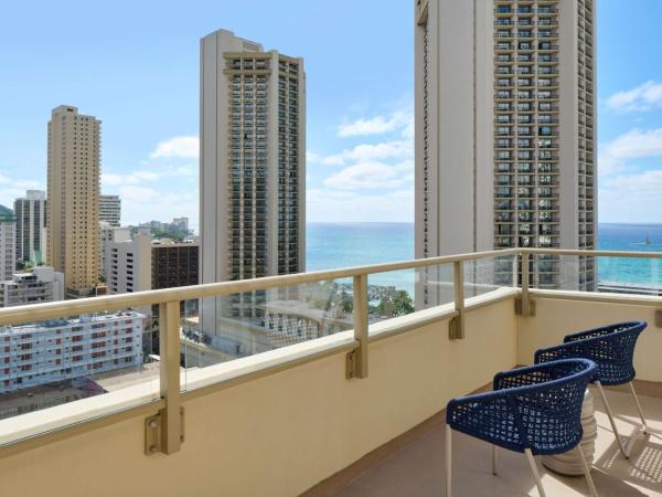 OHANA Waikiki East by OUTRIGGER : photo 7 de la chambre suite 1 chambre - vue partielle sur océan