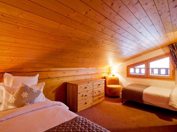 Hotel les Flocons : photo 5 de la chambre suite avec balcon