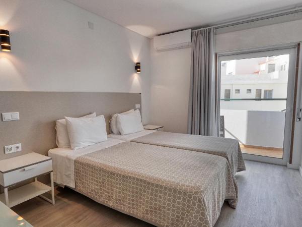 Guest House Dianamar : photo 5 de la chambre chambre lits jumeaux standard