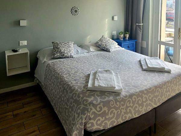 Al Binario Brescia : photo 7 de la chambre chambre double avec balcon