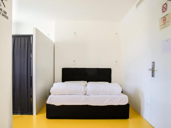 Nomad Hostel : photo 1 de la chambre chambre double familiale