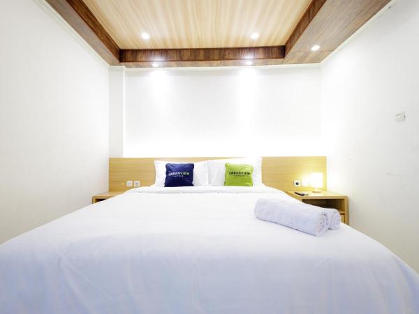 Urbanview Hotel Kota Tua Jakarta : photo 1 de la chambre chambre double deluxe