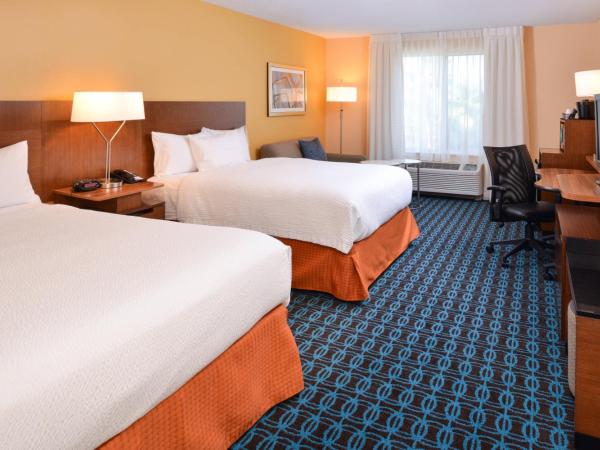Fairfield Inn Orlando Airport : photo 2 de la chambre chambre queen avec 2 lits queen-size - canapé-lit (pas de frais de service)