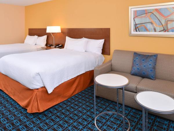 Fairfield Inn Orlando Airport : photo 3 de la chambre chambre queen avec 2 lits queen-size - canapé-lit (pas de frais de service)