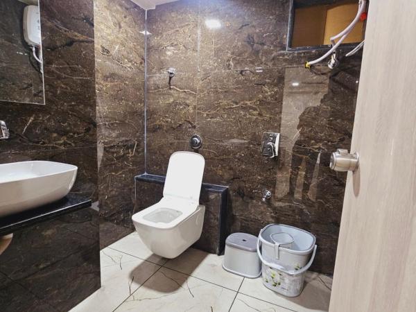 HOTEL R K VILLA : photo 4 de la chambre chambre double deluxe