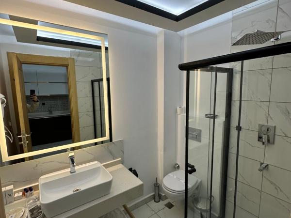 KT Home Hotel & Apartments : photo 4 de la chambre suite supérieure