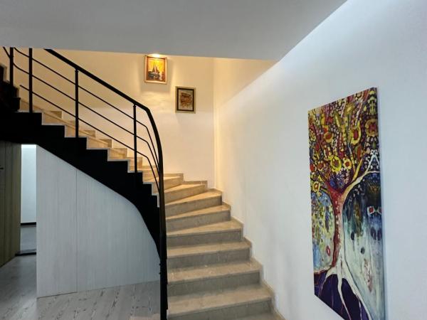 KT Home Hotel & Apartments : photo 1 de la chambre suite lit king-size