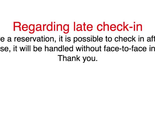 DonMueang Boutique House DonMueang Airport : photo 6 de la chambre chambre lits jumeaux avec salle de bains commune