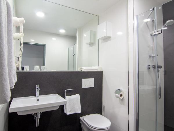 Hotel Valcha : photo 5 de la chambre chambre familiale