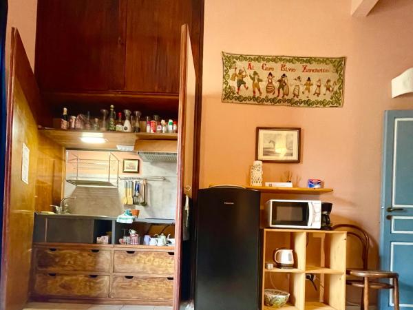 Santa Igia - Country House : photo 8 de la chambre appartement - vue sur piscine