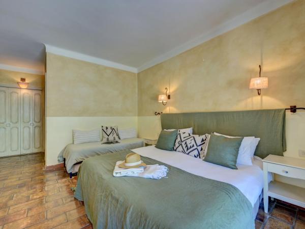 Hotel Moulin d'Aure : photo 3 de la chambre chambre cosy avec terrasse