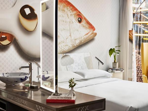 Andaz Amsterdam Prinsengracht - a concept by Hyatt : photo 7 de la chambre chambre king avec vue sur atrium