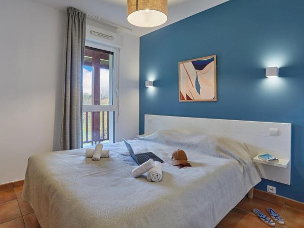 Résidence Odalys Domaine Iratzia : photo 10 de la chambre appartement 3 chambres (8 adultes)