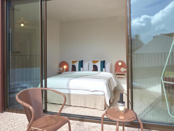 Casa Pavão Lisboa : photo 3 de la chambre chambre familiale avec terrasse 