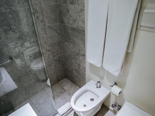 Hotel Arenales : photo 2 de la chambre chambre double supérieure