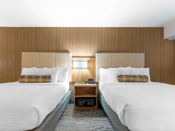Best Western Red Coach Inn : photo 2 de la chambre chambre avec 2 grands lits queen-size 