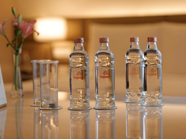 The Leela Ambience Convention Hotel Delhi : photo 5 de la chambre chambre premier avec baignoire