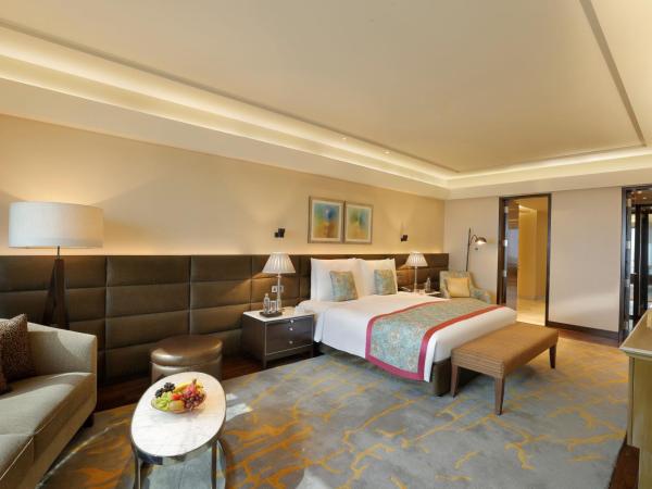 The Leela Ambience Convention Hotel Delhi : photo 3 de la chambre suite présidentielle