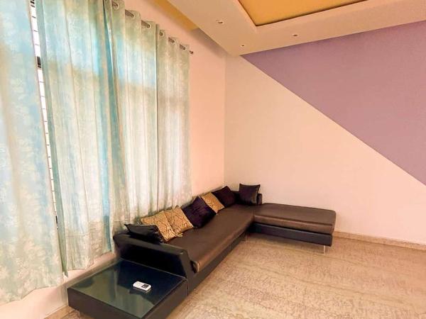 pool loft : photo 3 de la chambre chambre lit king-size avec balcon