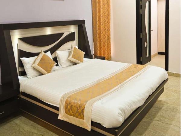 pool loft : photo 1 de la chambre chambre lit king-size avec balcon