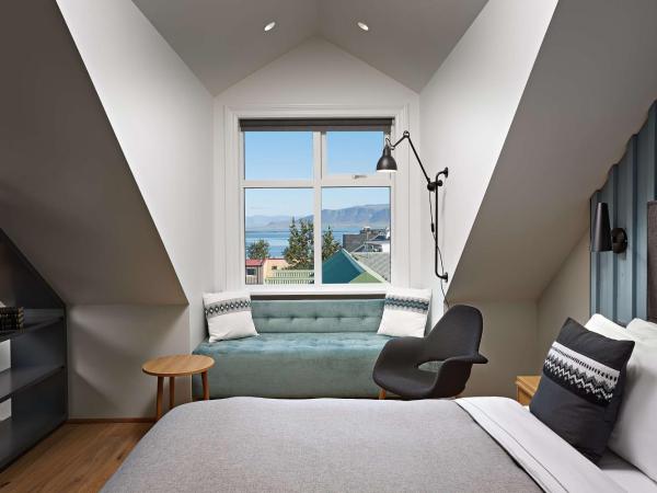 Canopy by Hilton Reykjavik City Centre : photo 4 de la chambre suite junior