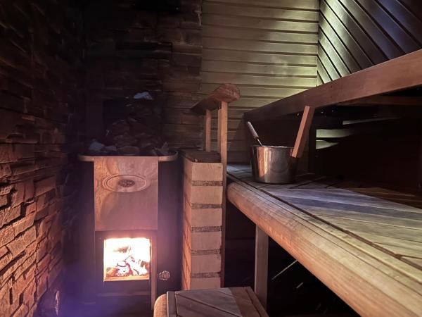 Vantaa Sauna Cottage : photo 4 de la chambre chambre familiale avec sauna