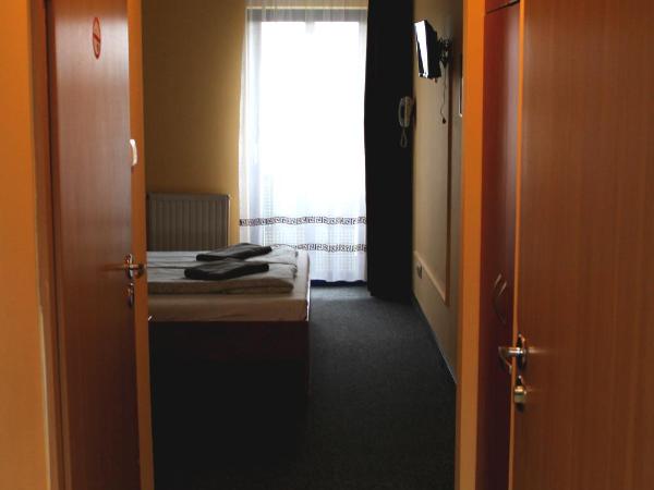 Hotel Kreator-Sport : photo 5 de la chambre chambre double ou lits jumeaux