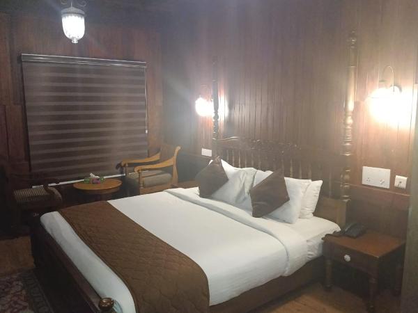 Sea Lagoon Health Resort : photo 2 de la chambre chambre lit queen-size - vue sur piscine