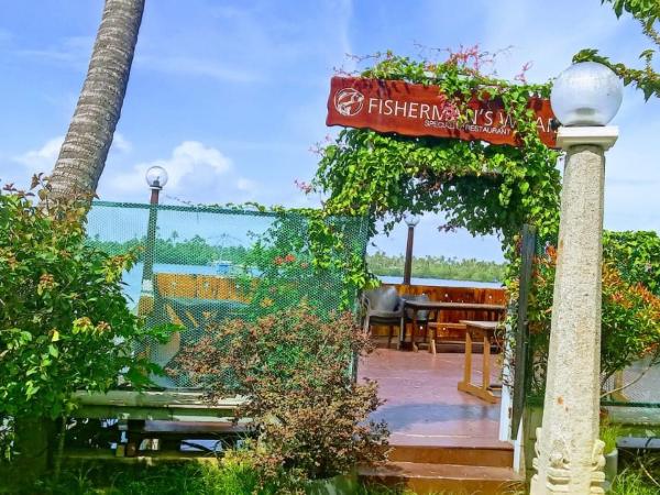 Sea Lagoon Health Resort : photo 1 de la chambre chambre lit queen-size - vue sur piscine