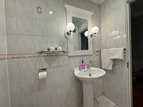 The Killarney Grand : photo 4 de la chambre chambre lit king-size deluxe