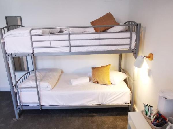 Central Wave : photo 4 de la chambre chambre quadruple Économique