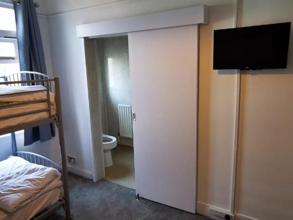 Central Wave : photo 5 de la chambre chambre quadruple Économique