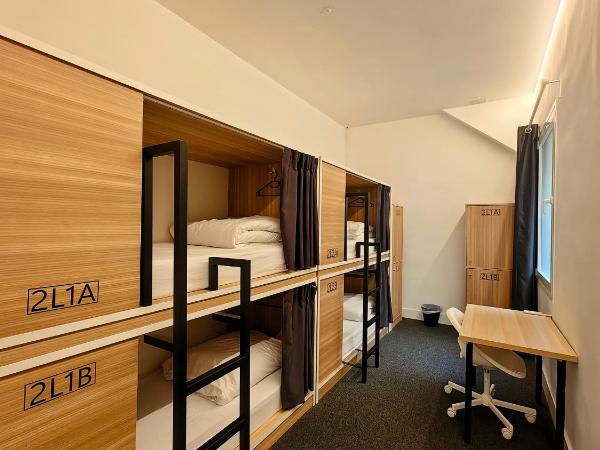Hostel Siesta & Go (Atocha) : photo 2 de la chambre lit superposé dans dortoir mixte