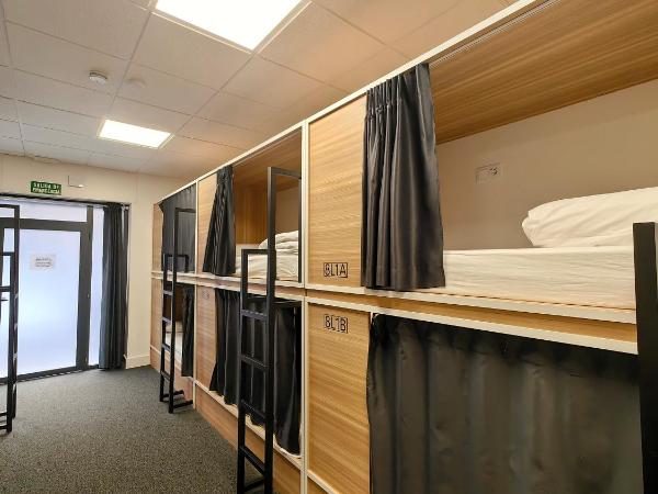 Hostel Siesta & Go (Atocha) : photo 2 de la chambre lit superposé dans dortoir mixte