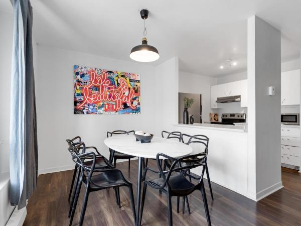 Liv MTL Soho : photo 9 de la chambre soho-1 | spacious 2br suite + rooftop bbq, downtown mtl