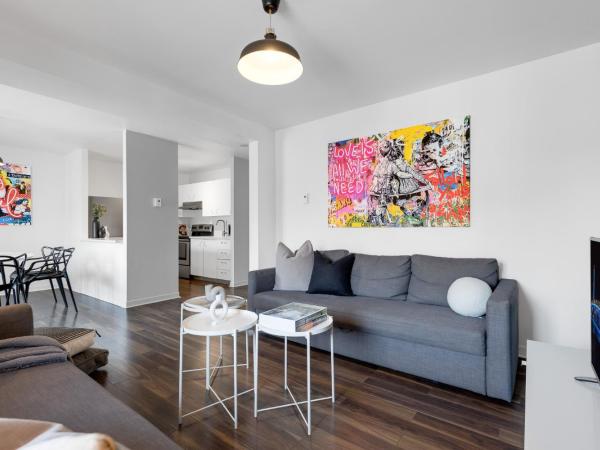 Liv MTL Soho : photo 5 de la chambre soho-1 | spacious 2br suite + rooftop bbq, downtown mtl