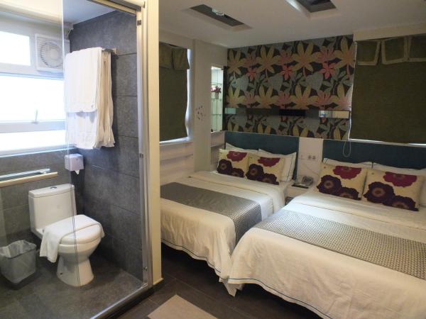 Seasons Hotel : photo 7 de la chambre chambre quadruple