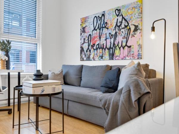 Liv MTL Main : photo 6 de la chambre main-302 | spacious 1br suite + mezzanine with ladder access