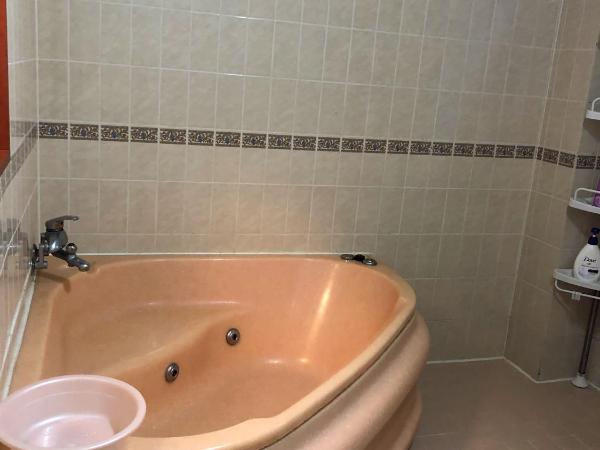 Hanmadang : photo 4 de la chambre chambre double avec salle de bains commune