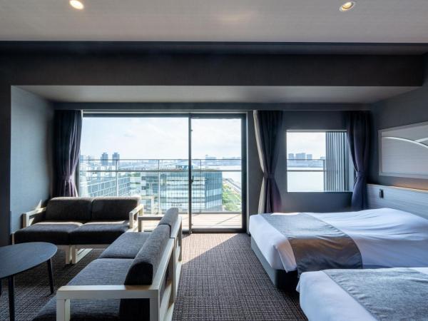 La Vista Tokyo Bay : photo 4 de la chambre premium quadruple room with balcony - high floor - non-smoking