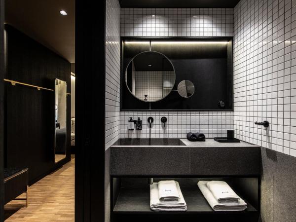 The Modernist Athens : photo 5 de la chambre chambre supérieure avec balcon