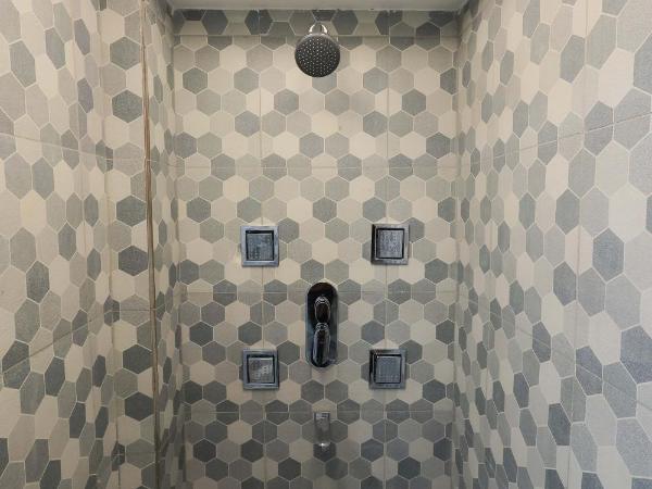 Hotel Ganga Ratan : photo 2 de la chambre suite