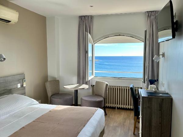 Hôtel Beau Rivage : photo 1 de la chambre chambre double - vue sur mer