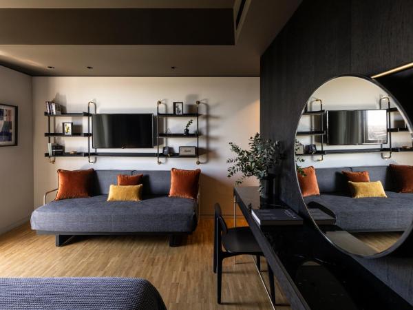 The Modernist Athens : photo 6 de la chambre chambre deluxe avec balcon